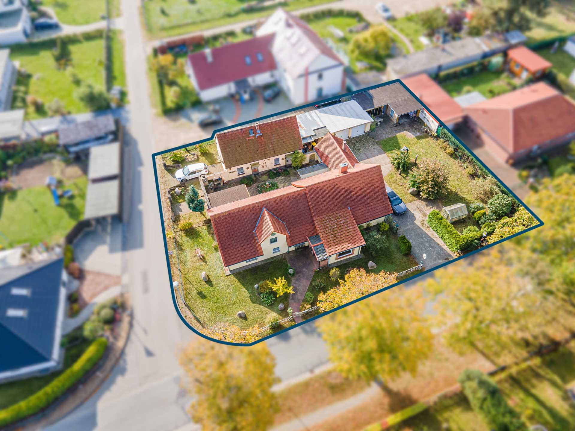 Einfamilienhaus mit Einliegerwohnung in Zarrendorf